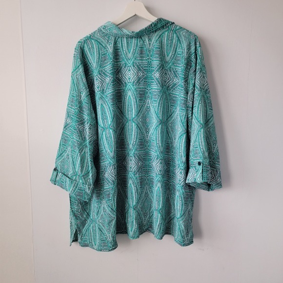 catherines women's geometric roll tab sleeve tunic top size 2X button up work - Picture 2 of 8